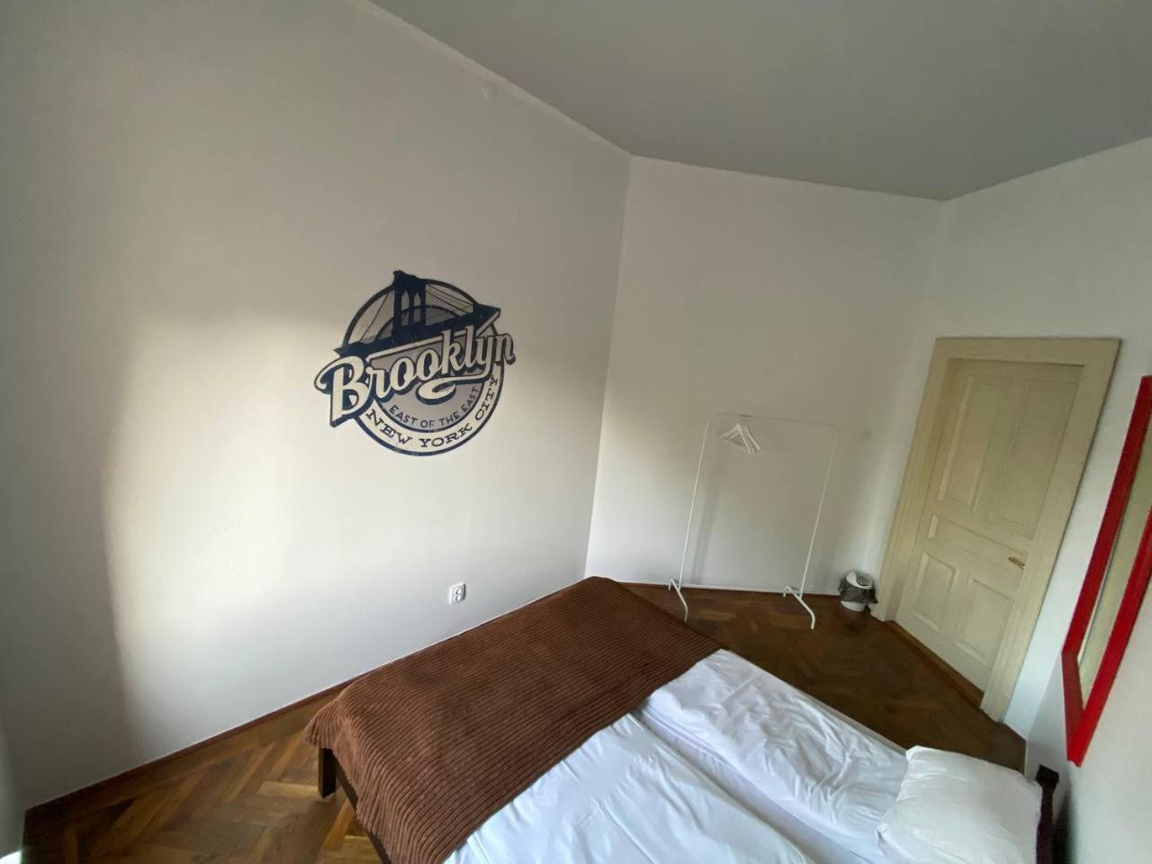 New York Hostel Lviv Dış mekan fotoğraf