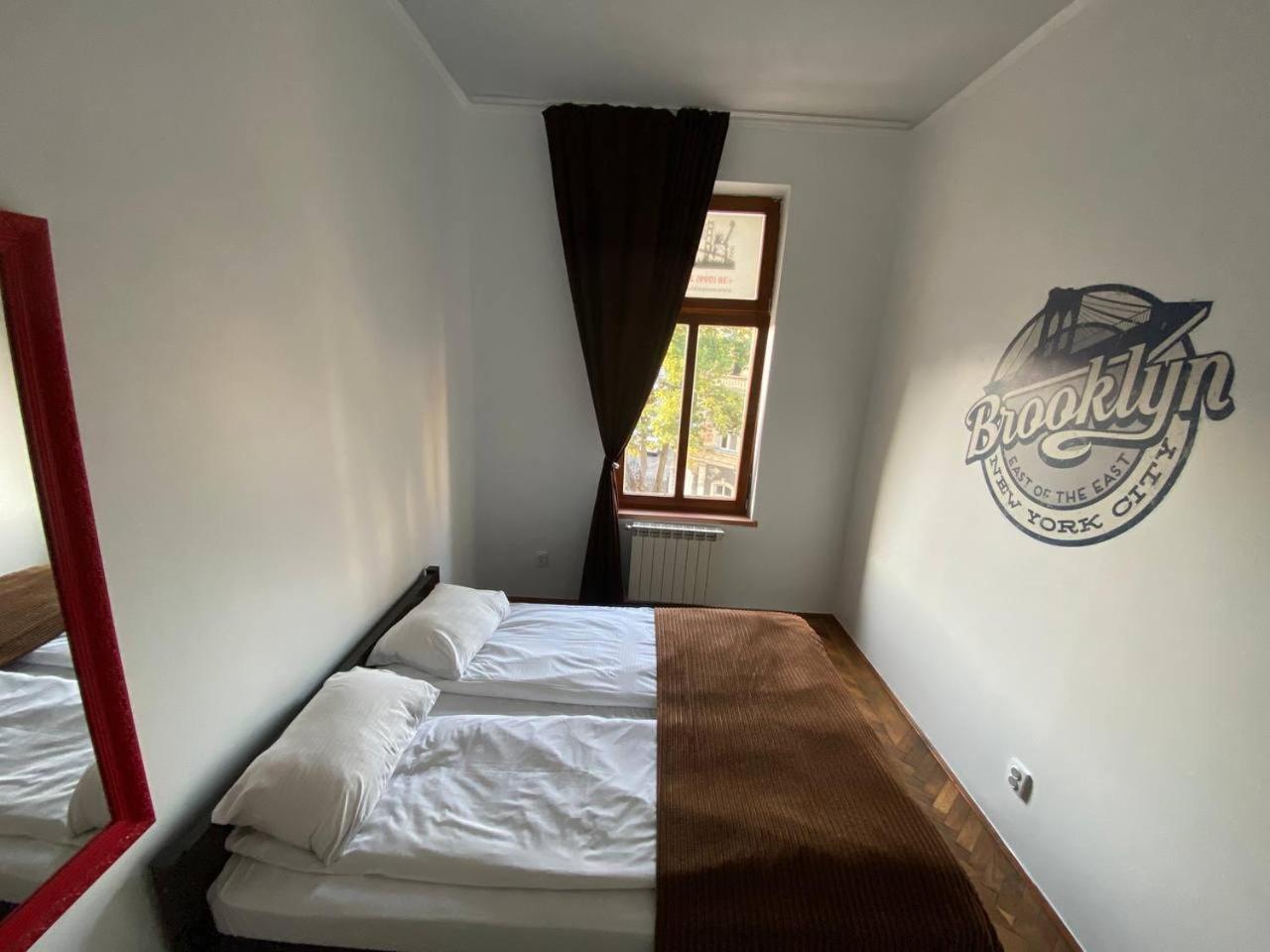 New York Hostel Lviv Dış mekan fotoğraf