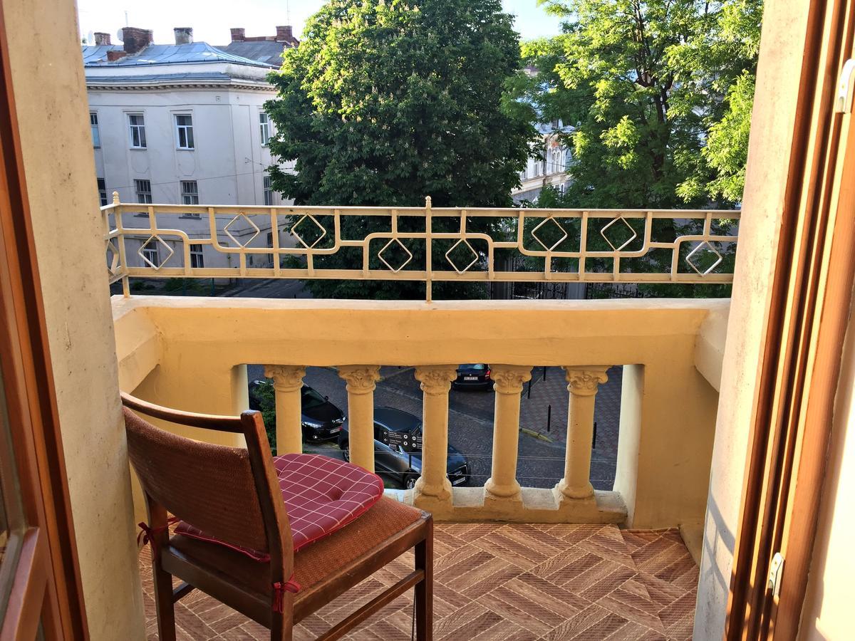 New York Hostel Lviv Dış mekan fotoğraf